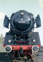 Die 45010 auf einer Ausstellung in Bo-Dahlhausen 1985.
Hg.:90 Km/h, 3000 ...