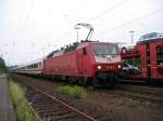 BR 120 126-8 f�hrt mit IC in Solingen Hbf ein

26.07.07,Solingen ...