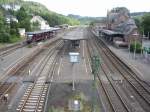 Der Bahnhof Gerolstein mit seinen 5 Gleisen liegt auf der ... Der Bahnhof Gerolstein mit seinen 5 Gleisen liegt auf der ...
