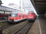 br-110-bugelfalte Retro Treffen...Ein 420 als S9 nach Wuppertal und eine 110 mit RE 1 nach Dortmund stehen gemeinsam in Essen.