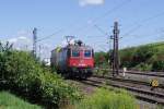 Re 421 Re 421 394-8 zieht ihre RoLa �ber die KBS 702 Richtung Schweiz. 30.07.07
