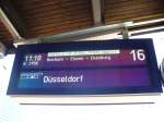 Zugzielanzeiger Zugzielanzeiger f�r den IC 2156 aus Eisenach nach D�sseldorf in Dortmund. Dieser Zug hatte 8 Minuten Versp�tung, welche auch so angezeigt wurden, was ungew�hnlich f�r Dortmund ist, da sonst immer nur 5,10,15,... Minuten Versp�tung angezeigt werden.