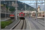 br-2043 1016 047 bei der Ausfahrt aus dem Bahnhof Feldkirch mit dem EN 246 am 25.07.07. Am Nebengleis steht die 2043 076.