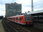 BR 425 519-6 mit Doppelgarnitur als RB 42 HaardBahn Essen ...