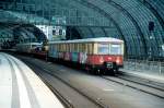 Materialzug der Berliner S-Bahn am 25.97.2007 im Berliner Hauptbahnhof. Mal ...