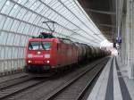 Br.185 026-2 bei der Durchfahrt mit einem GZ durch Ludwigshafen-Mitte ...