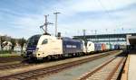 Zwei WLB Tauri (035 und 019)vor einem Containerzug nach Deutschland ...