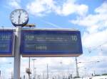 Zugzielanzeiger in Dortmund f�r den IC 2049 von K�ln nach ...