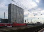 Einfahrender EC 6 aus Chur nach Hamburg-Altona vor dem Harenberg ...
