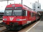 Dieser Triebzug der RM hat erst k�rzlich eine neue Lackierung ...