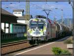 Bundesheer Taurus 1116-246 f�hrt mit einem G�terzug in den Bahnhof ...