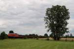 233 043 mit einem Kohlezug am Abzw. S�richen (25.07.2007)  ...