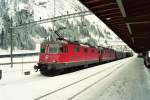 Die Re 4/4 II 11272 und die Prototyp-Re 6/6 11602 ...