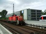BR 294 773-7 mit leeren GZ im Bochumer Hbf.(12.09.2007)  ...