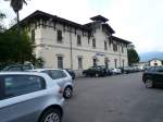 Das Bahnhofsgeb�ude Baveno am 14.8.2007   ...