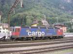 Re 620 055 abgestellt in Erstfeld. (08.09.2007)  ...