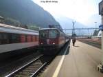 Re 4/4 11201 mit IR am 8.9.07 in Erstfeld.  ...