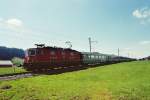 Voralpen-Express mit Re 4/4 II 11223 nordw�rts unterwegs zwischen Altmatt ...