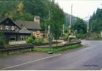 kbs-840-frankenwaldbahn Block Falkenstein an der Kbs 840 auf fr�nkischen Gebiet noch gelegen.
Es zeigt die Frankenwaldbahn noch eingleisig, von hier sind es 300 km nach Berlin u. 300 km nach M�nchen ( siehe Plakat) Die Angaben sind ohne Gew�hr.