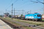 1x16-werbeloks 1016 023 mit einem kurzen G�terzug 
am 16.09.2007 hat den Welser Hbf erreicht.