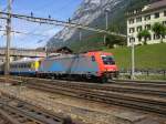 Die E 484.013 SR von CISALPINO unterwegs mit einem Cisalpino-Zug ...