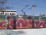 Keine Sinnest�uschung! Am 21.9.2007 h�lt am Place Stalingrad diese Stra�enbahn, ...