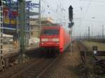 BR 101 bei der Einfahrt in Mannheim Hbf.  ...