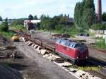 V 200 vor einem ...  Uwe Hilder 29.09.2007