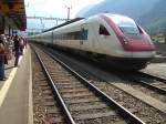 Der ICN im Bahnhof Erstfeld am 08.09.2007  ...