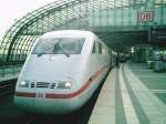 Der ICE 277 Berlin Ostbahnhof - Interlaken Ost steht am ... Der ICE 277 Berlin Ostbahnhof - Interlaken Ost steht am ...