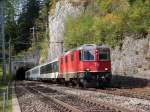 Re 4/4 II 11150 mit CIS nach Basel SBB bei ...