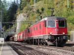 lotschberg-nordrampe Re 10/10 mit leerem Autozug bei Blausee-Mitholz am 3.10.2007