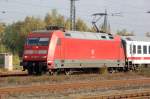 DB 101 049-6 rauscht am 05.10.2007 mit IC durch den ...