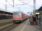 Ein Wittenberg-Steuerwagen verl�sst Elmhorn am 01.10.2007 am Ende des RE ...