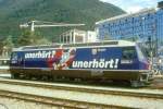 e-loks-ge-4-4-iii RhB - Ge 4/4 III 644 'SAVOGNIN' am 08.06.1997 in Chur Arosabahn-Abstellanlage unter Gleichstrom nur abgeb�gelt m�glich - Drehstrom-Universallokomotive - �bernahme 14.04.1994 - SLM5492/ABB - 3200 KW - Gewicht 62,00t - L�P 16,00m - zul�ssige Geschwindigkeit 100 km/h - Logo RhB in rh�toromanisch - Werbung: Radio Grischa UNERH�RT - gescanntes Dia
