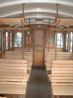 Blick in den �ltesten Personenwagen 3.Klasse der RhB,des C.2012 von ...