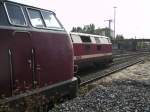 Eine BR221 neben einer BR228 am 26.9.07 beim Rangierbahnhof Fulda! ...