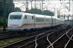 Der ICE 29 aus Hamburg-Altona hat Einfahrt in den Dortmunder ...