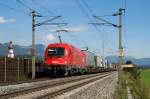 1216 014 mit einer RoLa vor Brixlegg (20.09.2007)  ...
