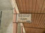Sonstiges �beretscher Bahn.Bozen/Bolzano-Kaltern/Caldaro Hier im Bhf.Kaltern muss man sich augenscheinlich nicht mehr um Fahrkarten bem�hen.Kaltern 17.10.07