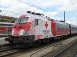 1x16-werbeloks Die 1116 264-1 am 16.05.2007 in Wien Westbahnhof wartend auf die Abfahrt.