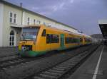 VT 33 der Oberpflazbahn am 31.10.2007 in Schwandorf.  ...
