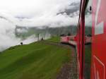 Von N�tschen her n�hert sich der Zug dem Loch in ...