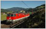 br-2143 VG 74565, der am 13.9.2007 mit 2143 064 und 044 bespannt war (Planleistung 2016er Tandem), bei der Ankunft am Zielbahnhof Obdach.