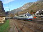 Cisalpino AG Ein ETR 470 Cisalpino am 02.11.2007 bei der Durchfahrt in Faido.  