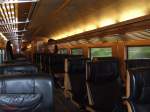 Inneneinrichtungen Die Inneneinrichtung der 2.Klasse eines DB (Ex-)Metropolitan InterCity's. Wirklich sehr gelungen! Fantastisch gem�tlich, ruhig, alles holzverkleidet, �berall Tische, Armlehnen und verstellbare, super breite Ledersessel... Ein Genuss!... (04.11.2007)