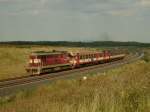 BR 742 Die 742 097-9 mit leerem Schnelzug 1535 von Praha nach Chomutov. Dieser Zug hatte Versp�tung �ber 150 Minuten. An Sporice fotografiert. (20. 8. 07)