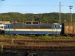 BR 363 Die 363 047-2 wartet mit einem G�terzug am Bahnhof Usti nad Labem zapad. Aus R 616 Krusnohor fotografiert. (30. 8. 07)