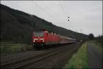 BR 143 mit Zugen 143 101 bringt die RB91 (RB 39171) 'RUHR-SIEG-BAHN' bei kalten Herbstwetter Richtung Siegen. (24.11.07)