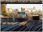 S-Bahn Berlin Br 481 mit der S42  Ringlinie kurz vor der Einfahrt in den Bahnhof Berlin Gesundbrunnen. 04.11.07 